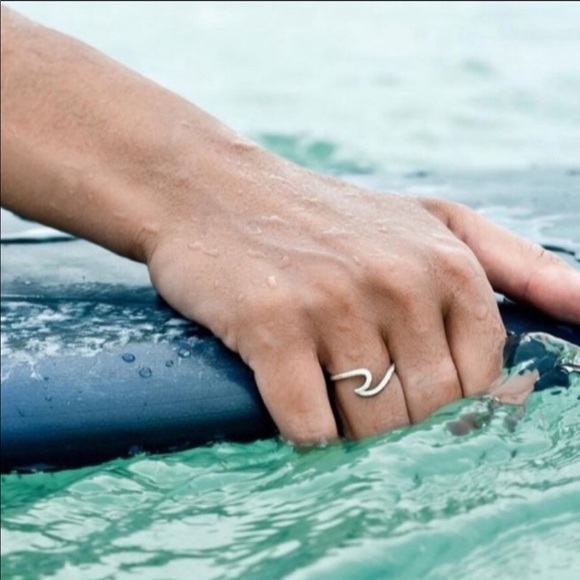 BOGO50% Silver Beach Wave Trendy Ring - Picture 4 of 7